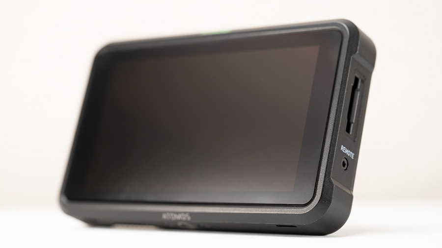 ATOMOS SHINOBI 撮影用モニター